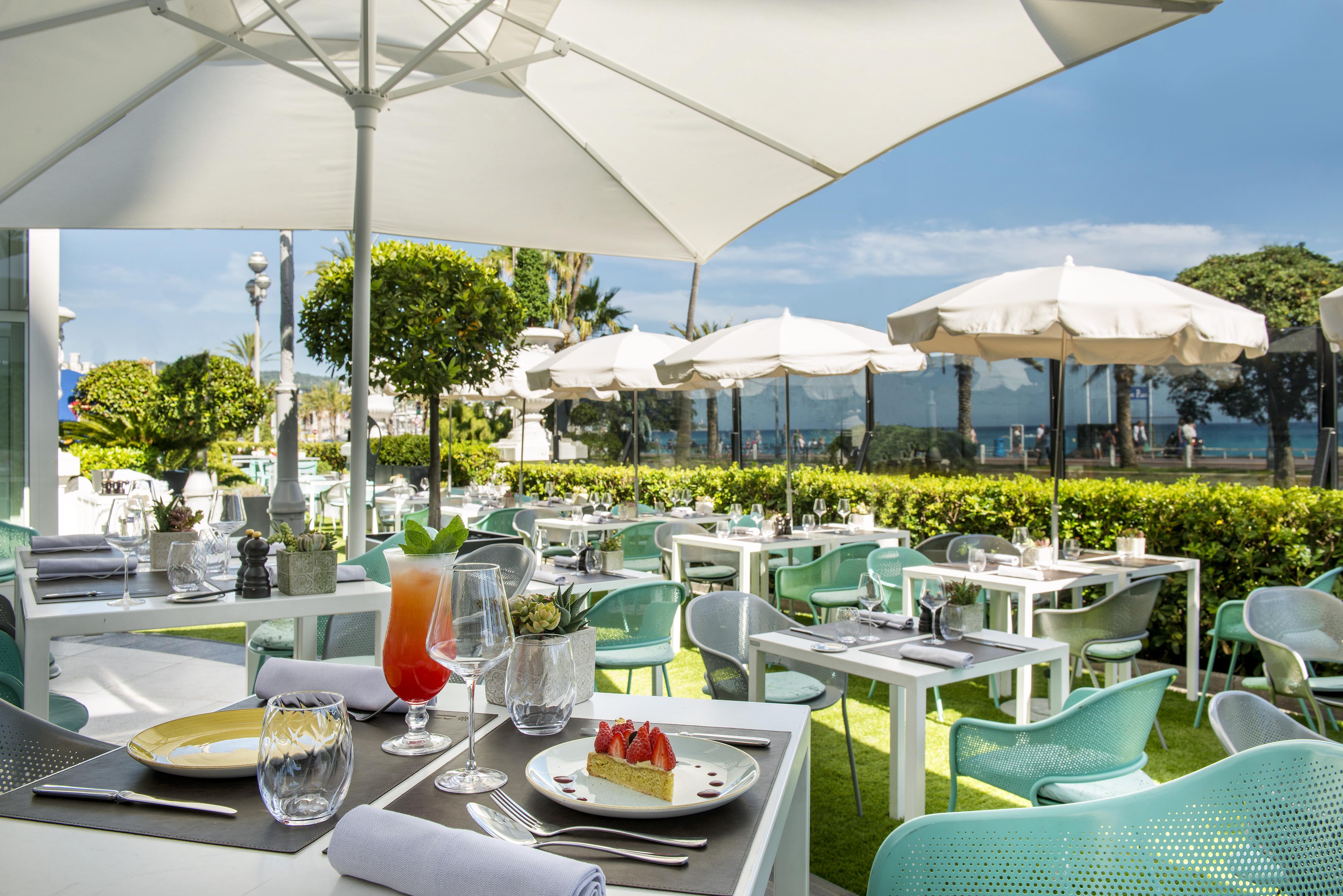 Hotel Le Negresco Nisa Exterior foto The restaurant