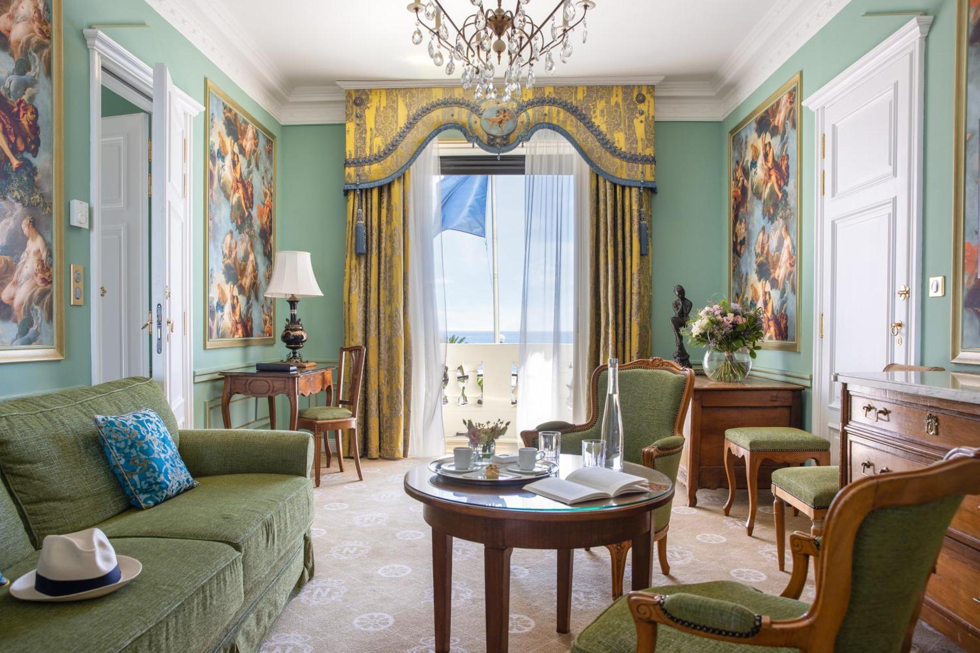Hotel Le Negresco Nisa Exterior foto A suite at the Hotel Excelsior