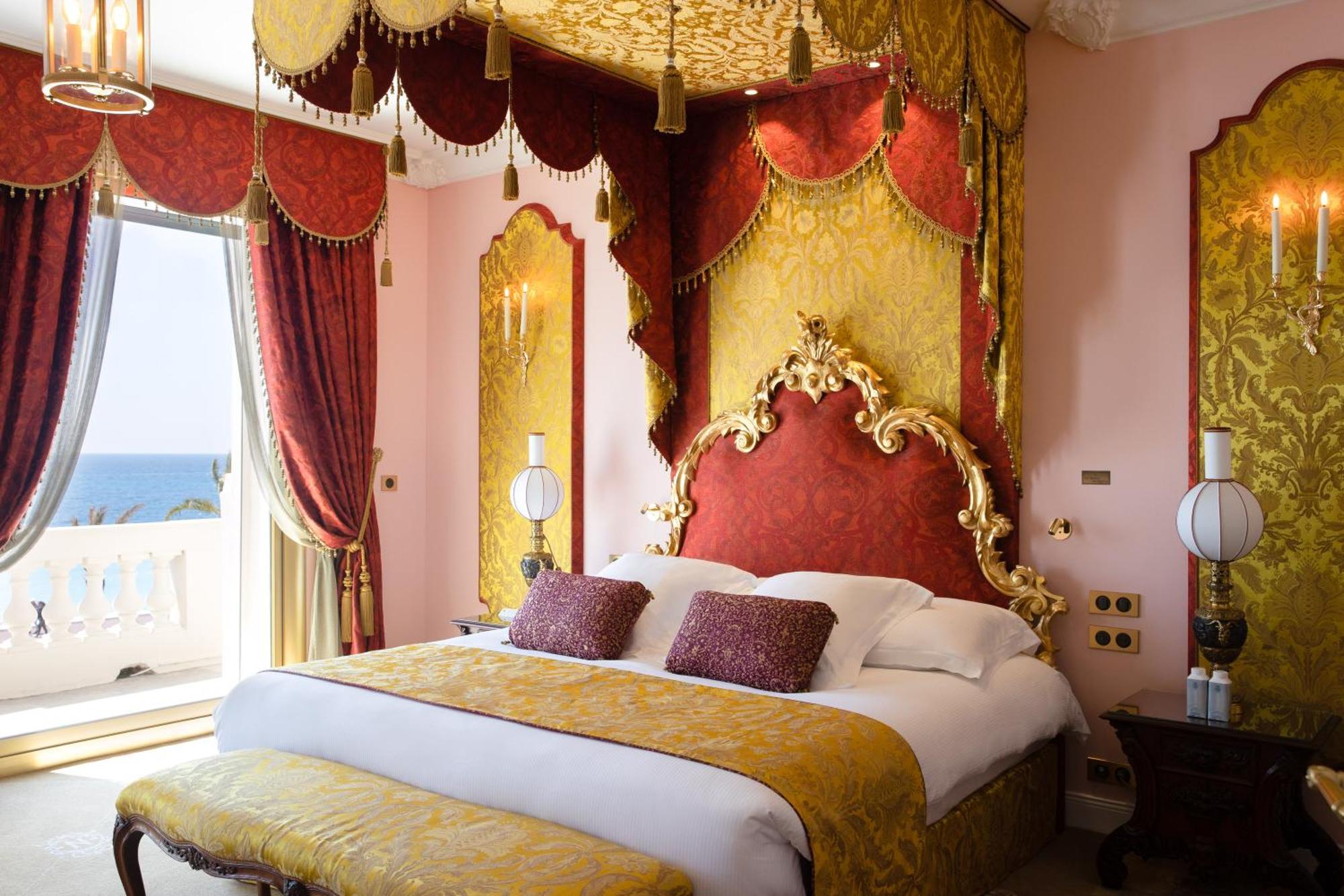 Hotel Le Negresco Nisa Exterior foto A bedroom at the hotel